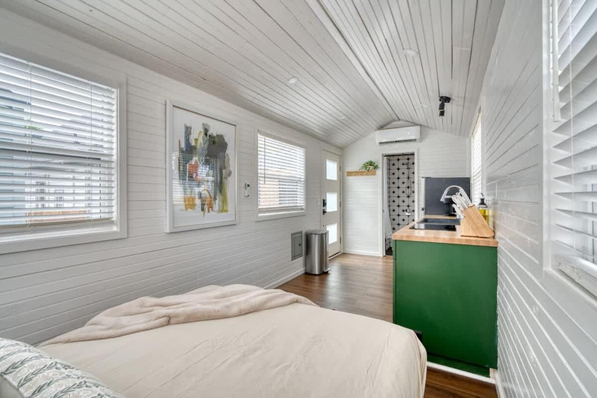 Stay Portland - Noir-Emerald Modern Tinylux In Portland Esterno foto